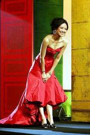 红地毯明星网红图片,红地毯明星网红风采瞬间